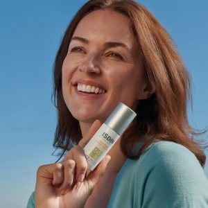 Fotoprotector Isdin Fusion Water Magic Repair Color SPF 50