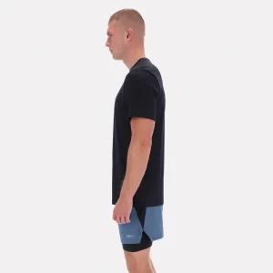 Camiseta Reebok Running SS Dotted Vector Tee Negra